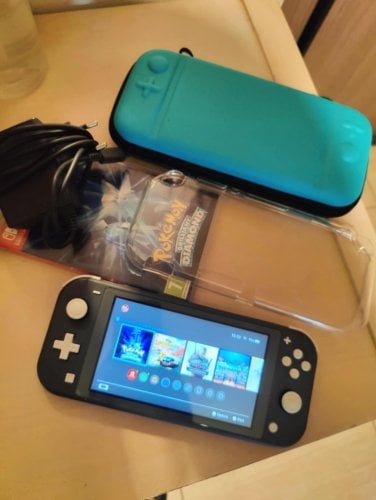 Περισσότερες πληροφορίες για "Nintendo Switch Lite + extras"