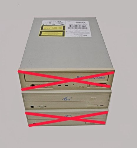 Περισσότερες πληροφορίες για "SCSI CD-ROM Plextor - CDRW Teac drives - 50pin made in Japan"