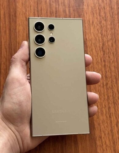 Περισσότερες πληροφορίες για "Samsung Galaxy S24 Ultra 512gb ανταλλαγη με fold"