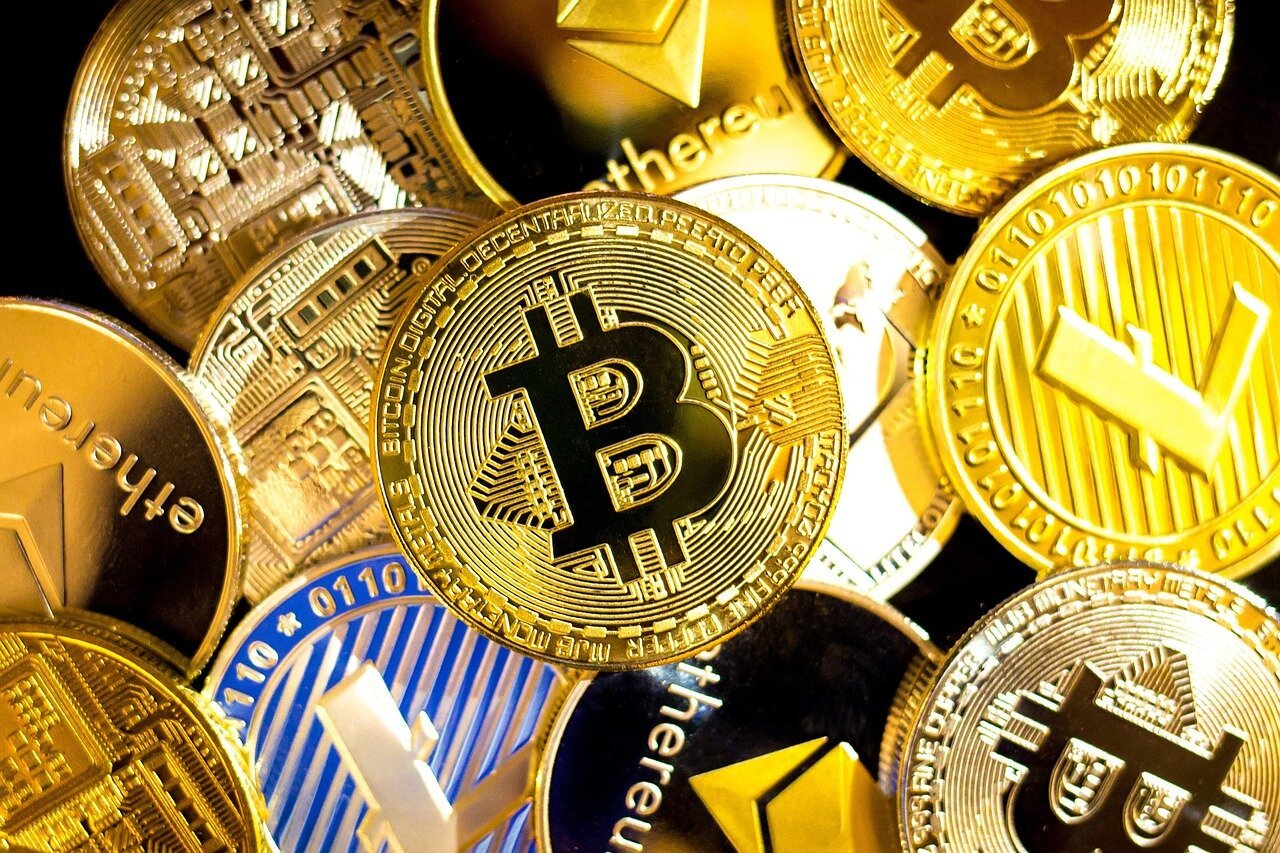 Ο Trump υπέγραψε τον νόμο GENIUS για τα stablecoins, την πρώτη σημαντική νομοθεσία κρυπτονομισμάτων στις ΗΠΑ