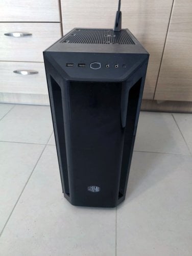 Περισσότερες πληροφορίες για "Desktop - i5 6600K - 16GB RAM - Gigabyte G1 1060 6GB"