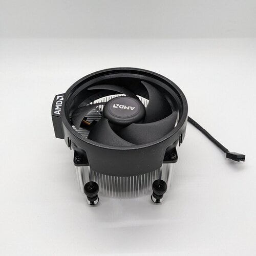Περισσότερες πληροφορίες για "Cpu ,2Gpu holder ,cpu coolers κ.α"