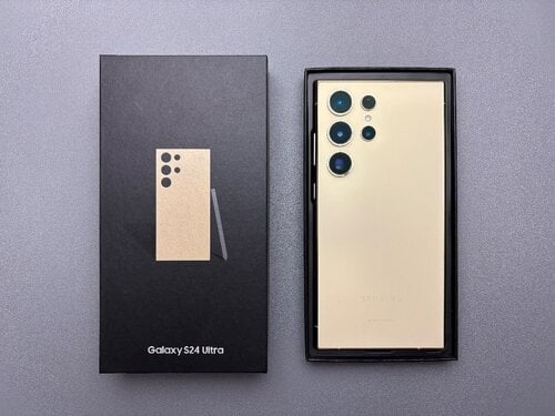 Περισσότερες πληροφορίες για "Samsung Galaxy S24 Ultra (12GB /256 GB)"
